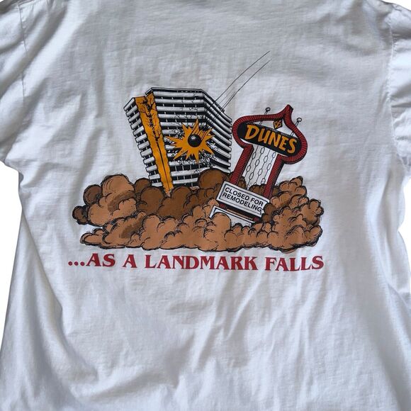 Vintage Treasure Island Casino Tshirt Hotel Demolition Las Vegas T-Shirt XL - Picture 8 of 8